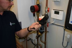 gascall-install-magnetic-boiler-filter